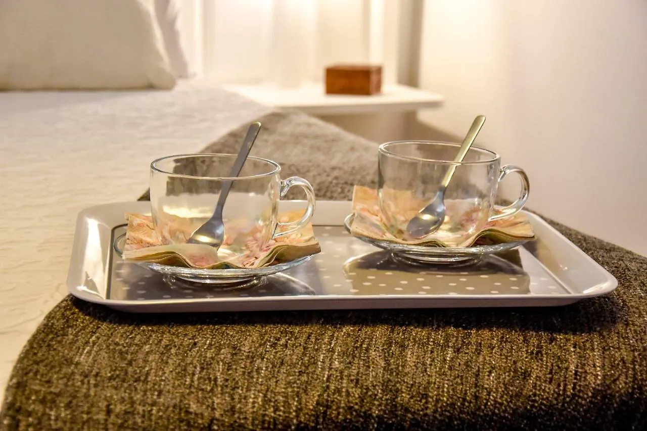 Alohamundi Alameda Apartment Seville 0*,