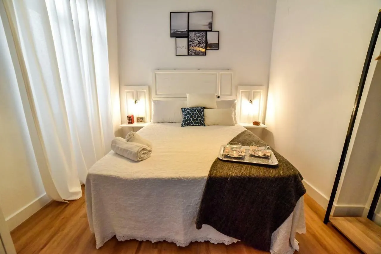Alohamundi Alameda Apartment Seville